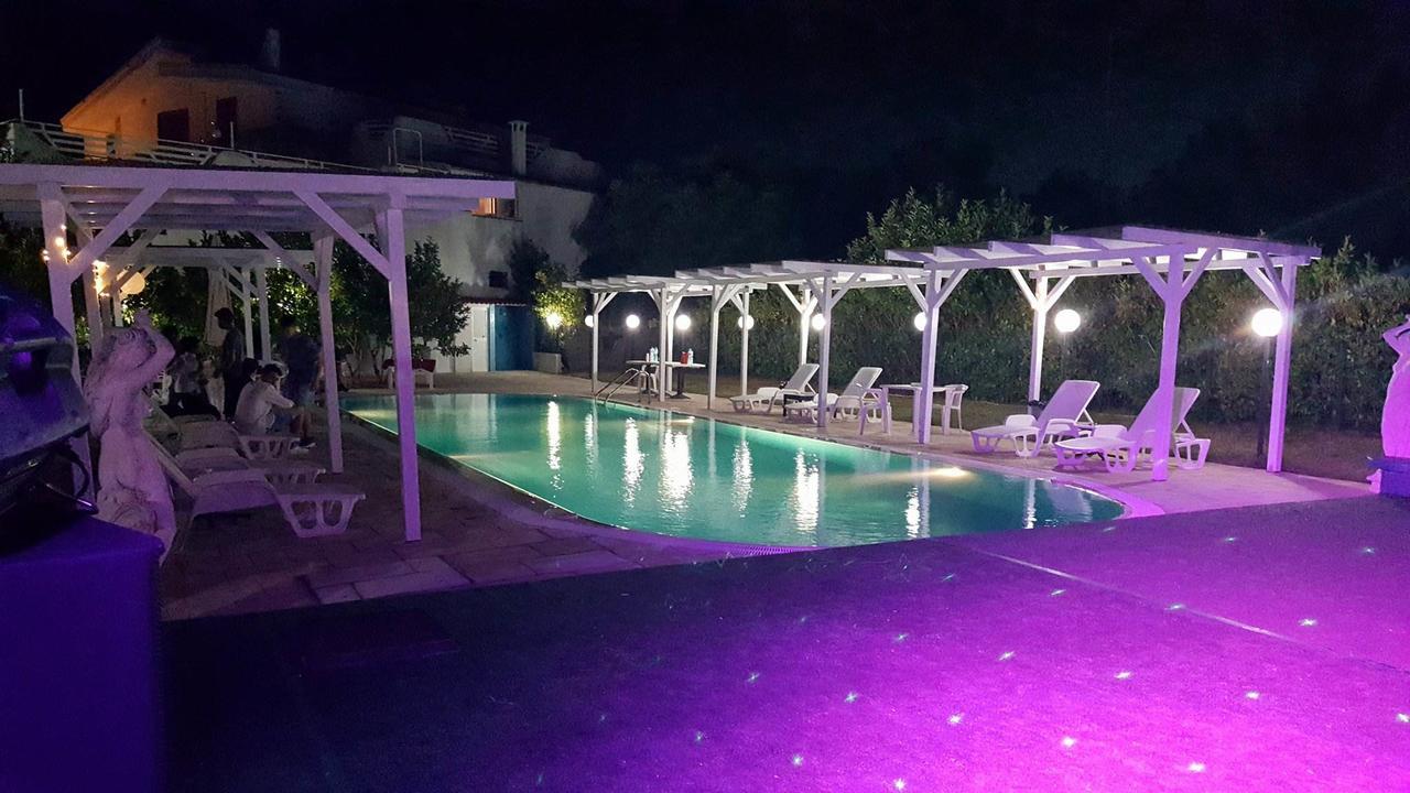 Hotel Falco D'Oro チステルニーノ エクステリア 写真